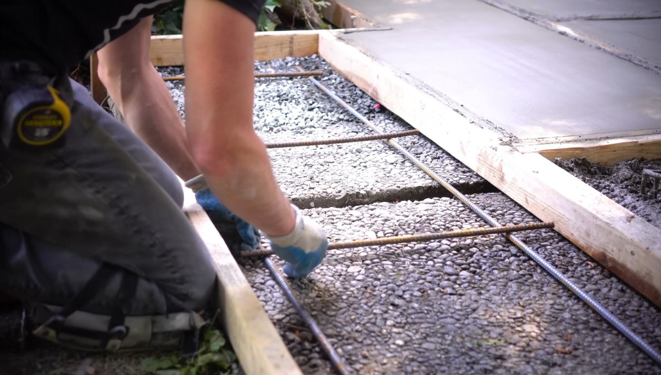 Professional garage floor epoxy coating installation in Westland, MI